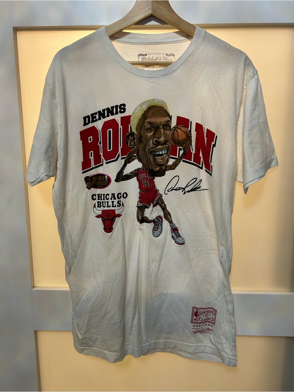 Mitchell & Ness Dennis Rodman Chicago Bulls Graphic Tee L NBA